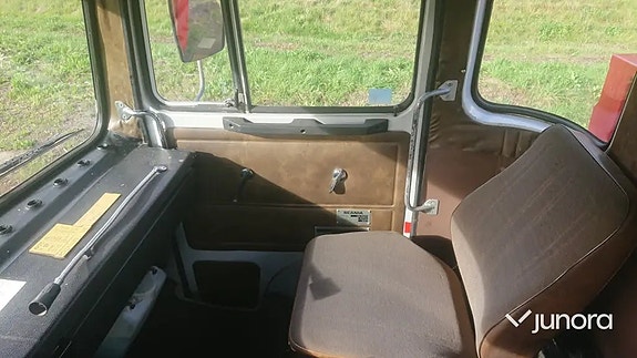 Lastbil med tipp Scania LB 81S38165 11 of 30
