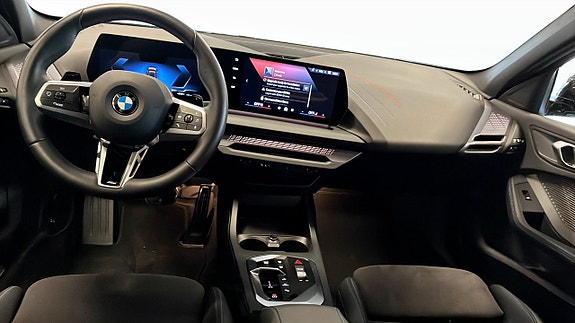 BMW 120 4 of 9