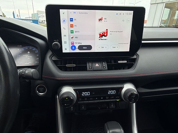 Toyota RAV4 20 of 23