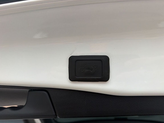 Toyota RAV4 14 of 23