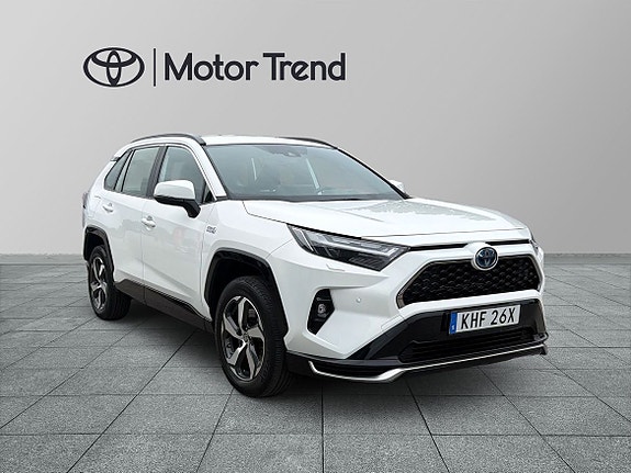Toyota RAV4 7 of 23
