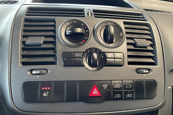Mercedes-Benz Vito 110 13 of 17