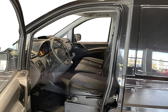 Mercedes-Benz Vito 110 6 of 17