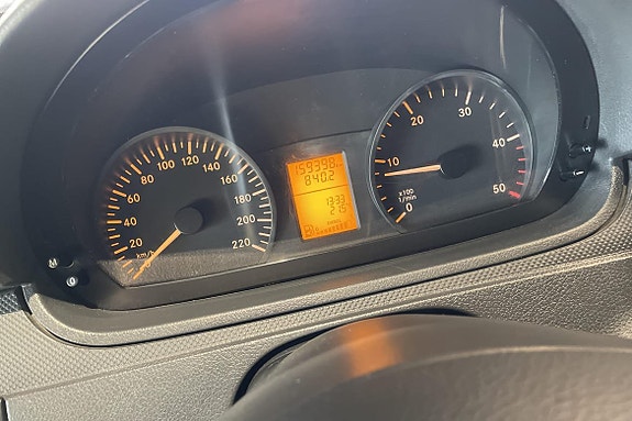 Mercedes-Benz Vito 110 11 of 17