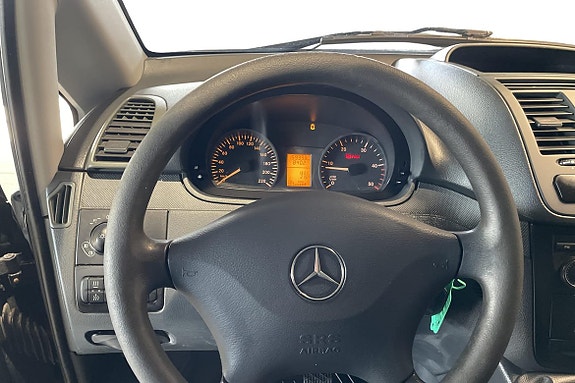 Mercedes-Benz Vito 110 10 of 17
