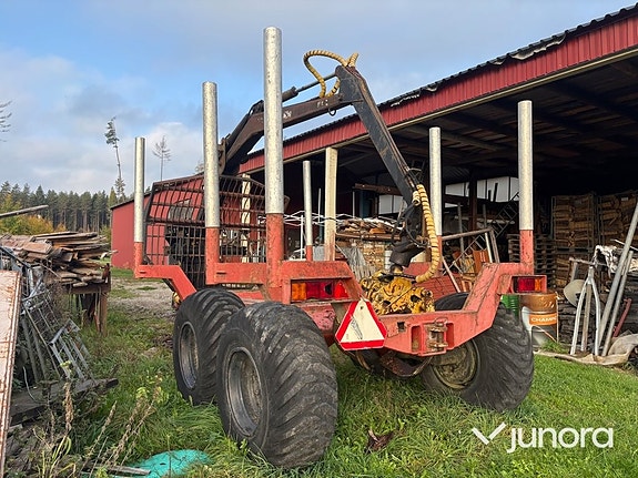 Skogsvagn med kran Rossön 10-12 ton 4 of 30