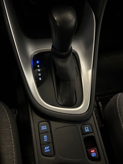 Toyota Yaris 27 of 30