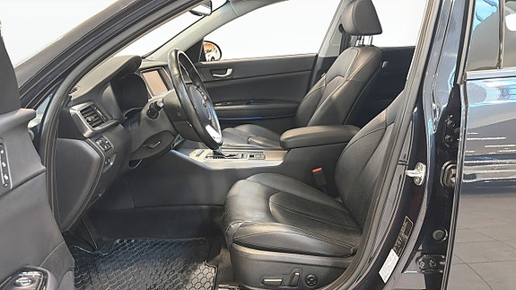 Kia Optima 14 of 26