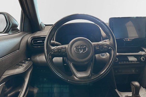 Toyota Yaris Cross 10 of 11