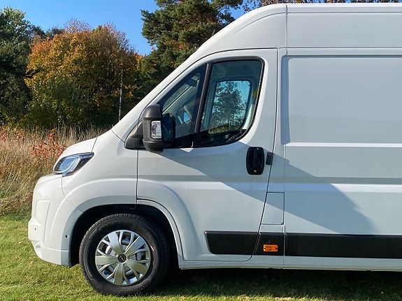 Opel Movano 23 of 30