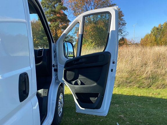 Opel Movano 12 of 30