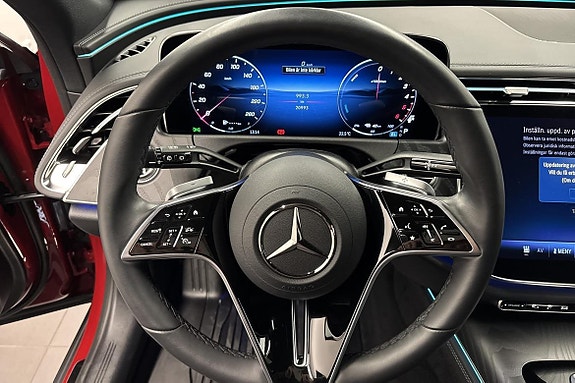 Mercedes-Benz E300 de 9 of 19