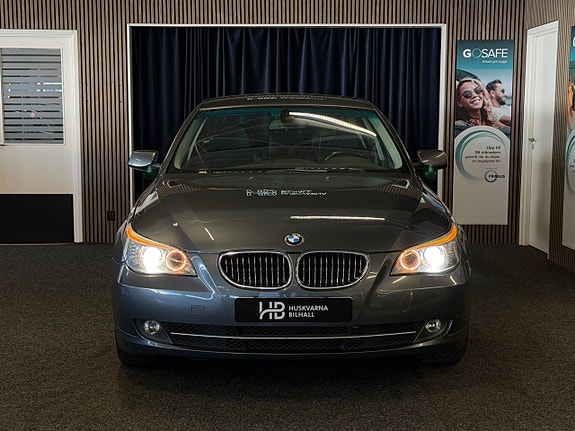 BMW 525 2 of 20