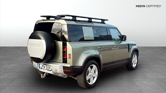 Land Rover Defender 110 2 of 9