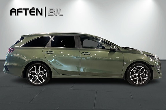 Kia Ceed 7 of 28