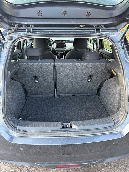 Nissan Micra 4 of 4
