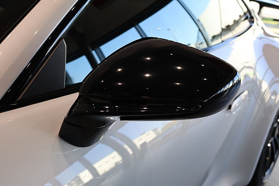 Porsche 911 Carrera 4 GTS 10 of 10