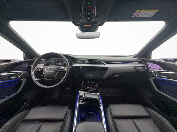 Audi e-tron 15 of 30