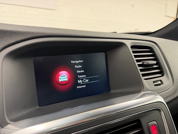 Volvo S60 16 of 21