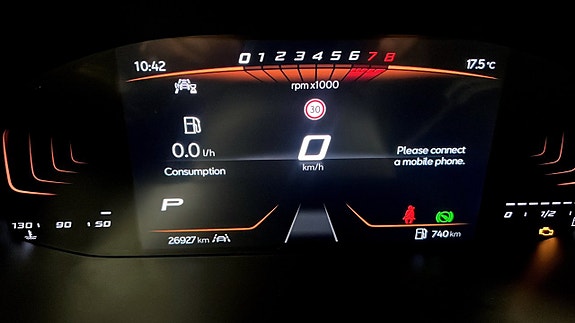 Seat Arona 18 of 20