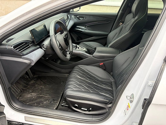 BYD Seal 8 of 12