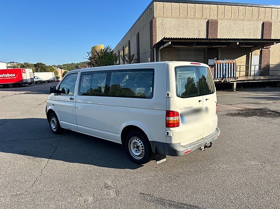 Minibuss Volkswagen Shuttle 2,0 9-sätes 3 of 6