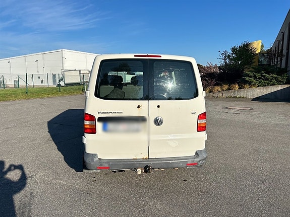 Minibuss Volkswagen Shuttle 2,0 9-sätes 4 of 6