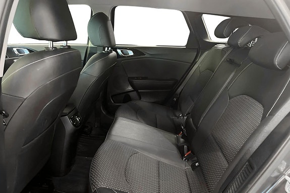 Kia Ceed 16 of 20