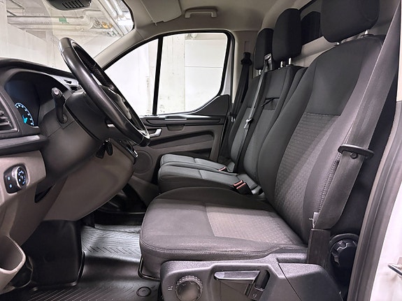 Ford Transit Custom 4 of 17