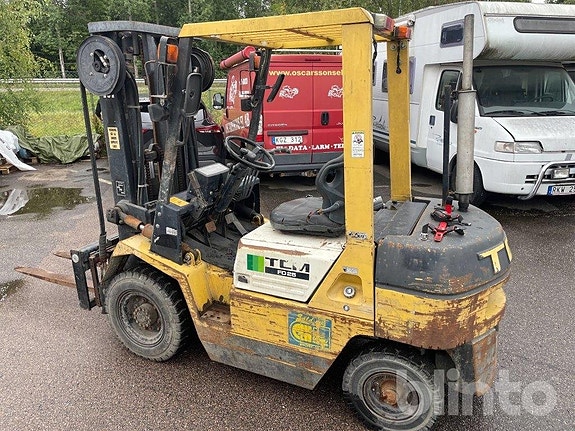 Motviktstruck TCM FD25 3 of 6