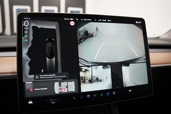 Tesla Model 3 16 of 24