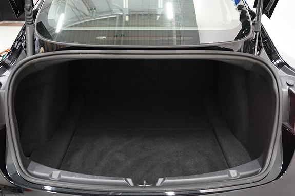 Tesla Model 3 23 of 24