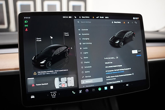 Tesla Model 3 14 of 24
