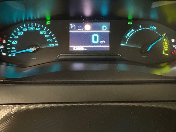 Peugeot 208 16 of 17