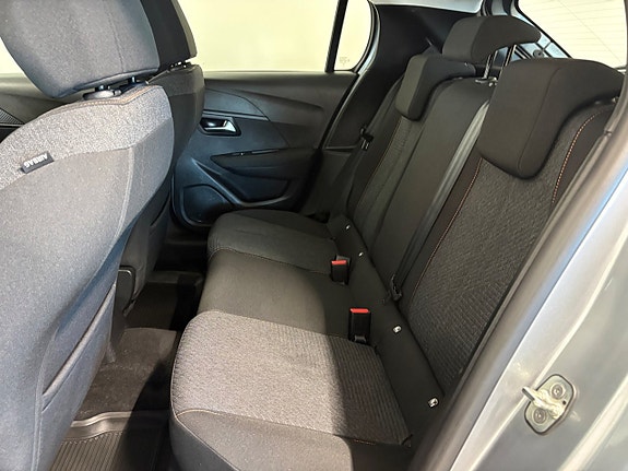 Peugeot 208 12 of 17