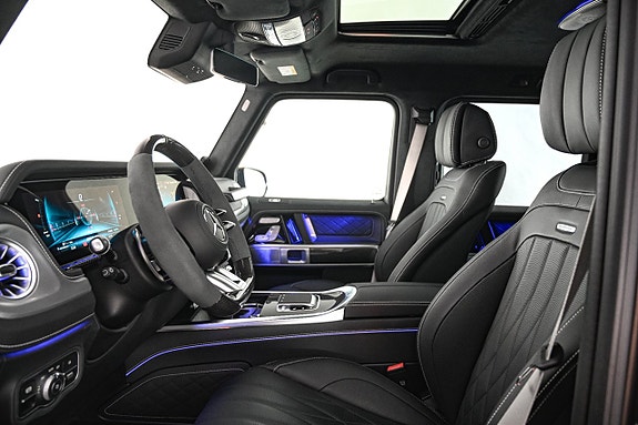 Mercedes-Benz G63 14 of 25