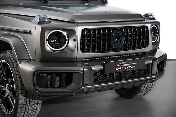 Mercedes-Benz G63 7 of 25