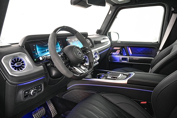 Mercedes-Benz G63 13 of 25
