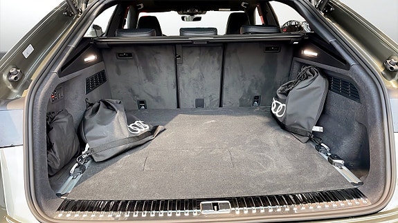 Audi Q8 11 of 11