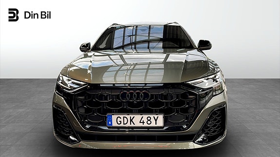 Audi Q8 4 of 11