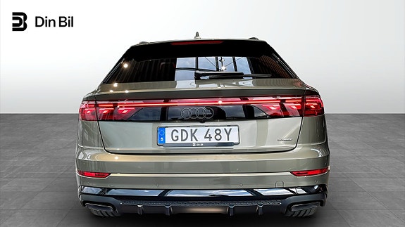 Audi Q8 5 of 11