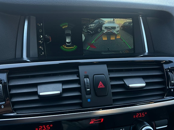 BMW X4 7 of 8