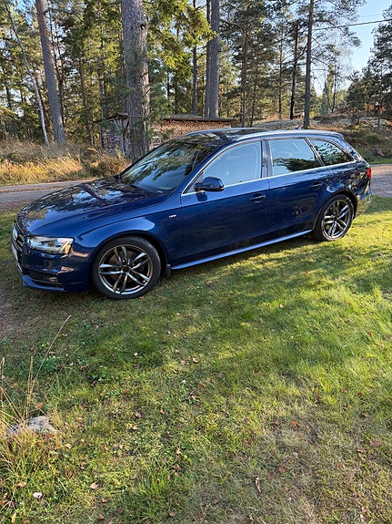 Audi A4 3 of 13
