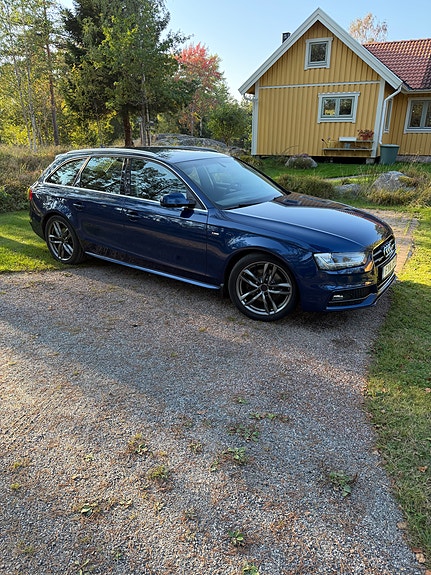 Audi A4 2 of 13