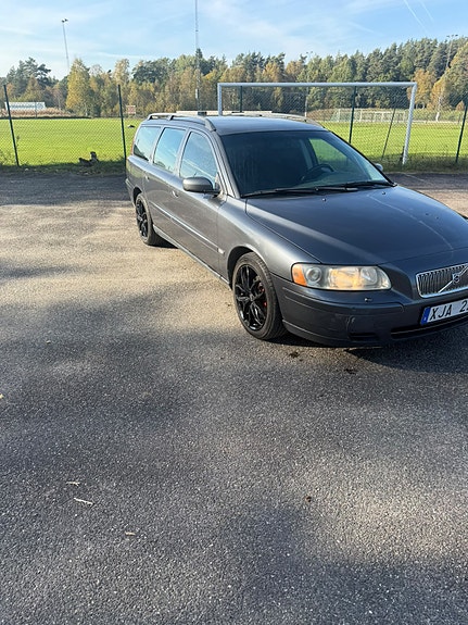 Volvo V70 5 of 8
