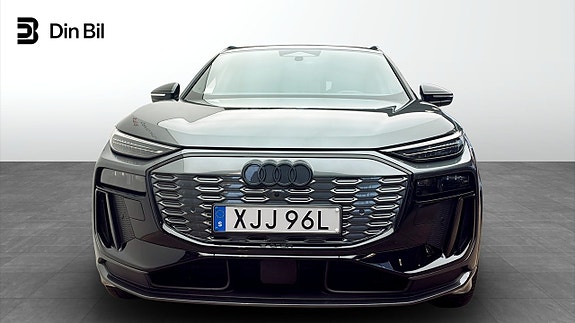 Audi S6 e-tron 4 of 13