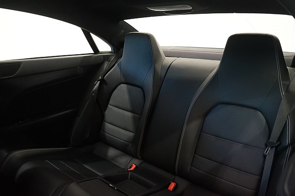 Mercedes-Benz E250 7 of 9