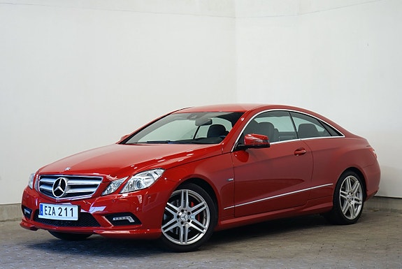 Mercedes-Benz E250 2 of 9