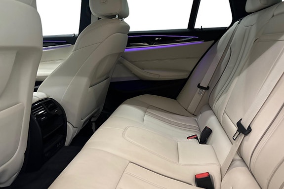 BMW 520d 11 of 18
