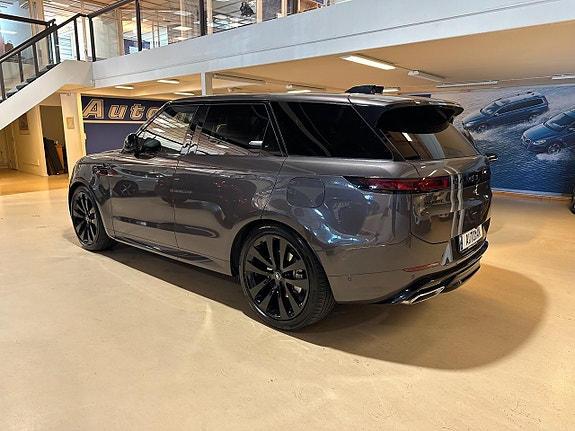 Land Rover Range Rover Sport 6 of 20